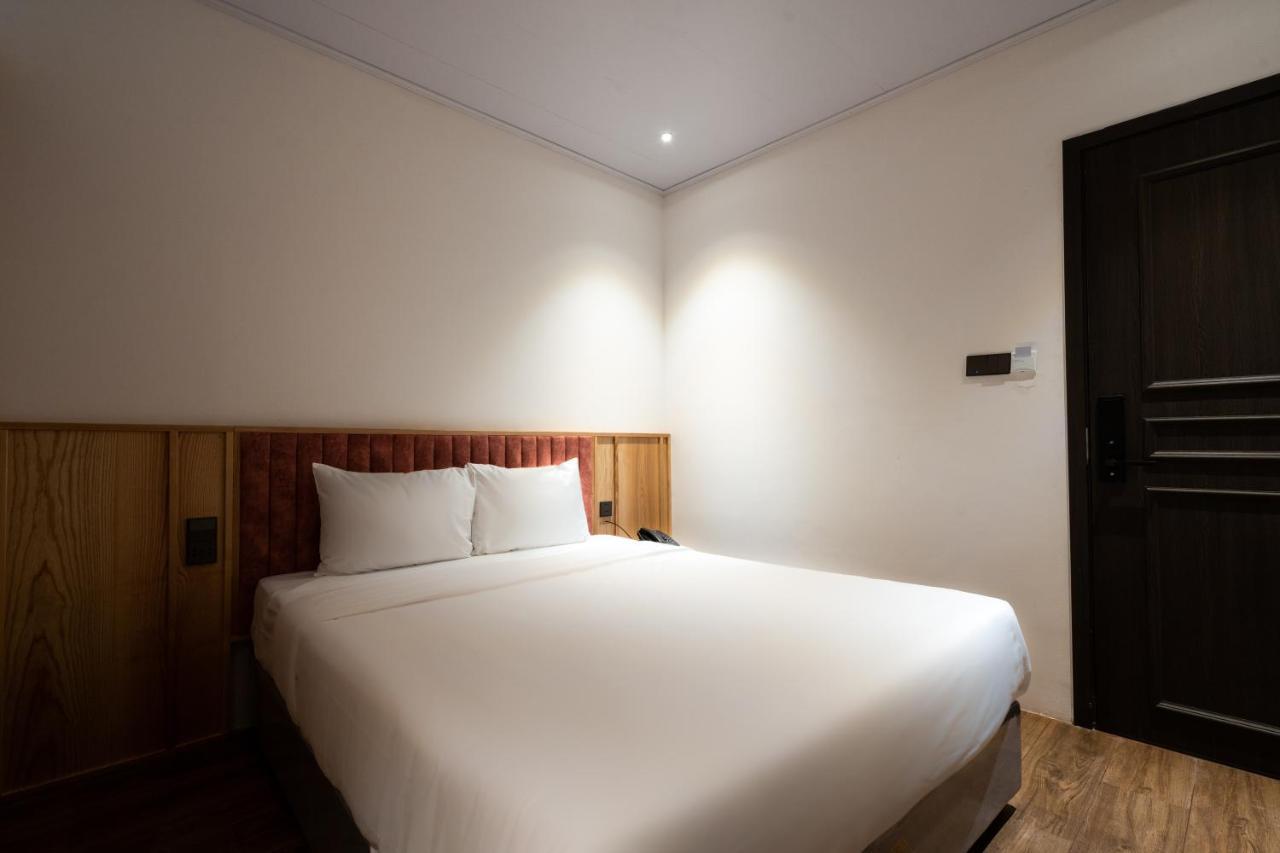 הו צ'י מין סיטי Haven Hut Hotel מראה חיצוני תמונה