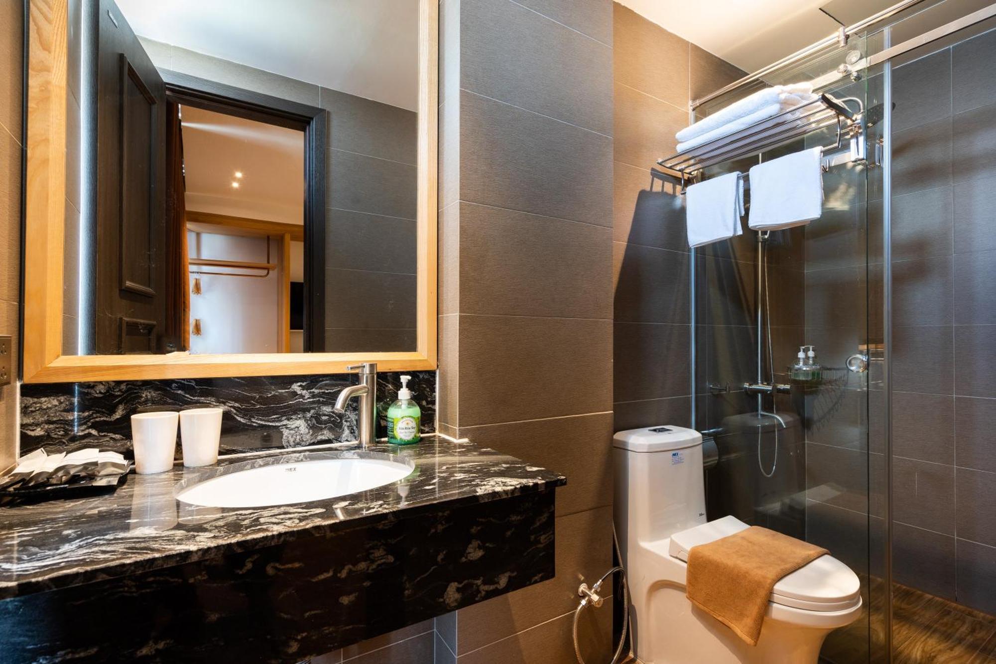 הו צ'י מין סיטי Haven Hut Hotel מראה חיצוני תמונה